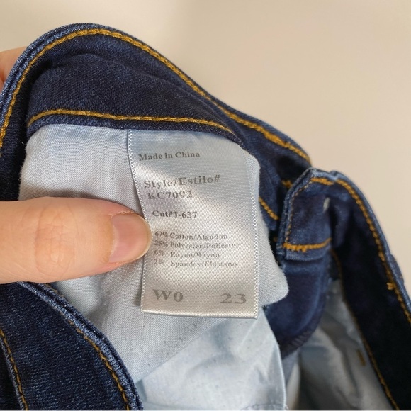 KanCan Women's Dark Wash Essential Classic Basic‎ Denim Skinny Jeans Size 23 - Picture 4 of 4